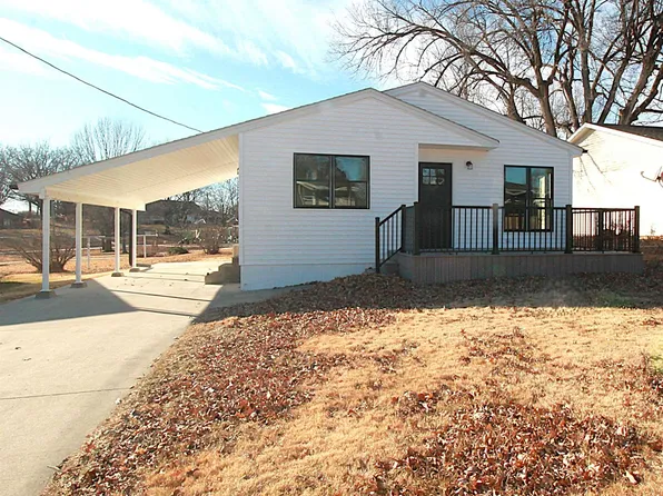 819 S 19th St, Clarinda, IA 51632