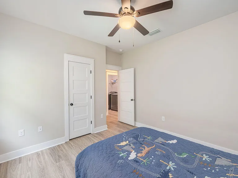 3168 Maple St — Photo 9