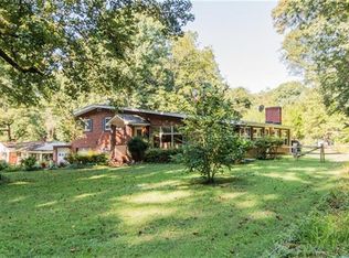 717 2nd Avenue Pl NE, Conover, NC 28613