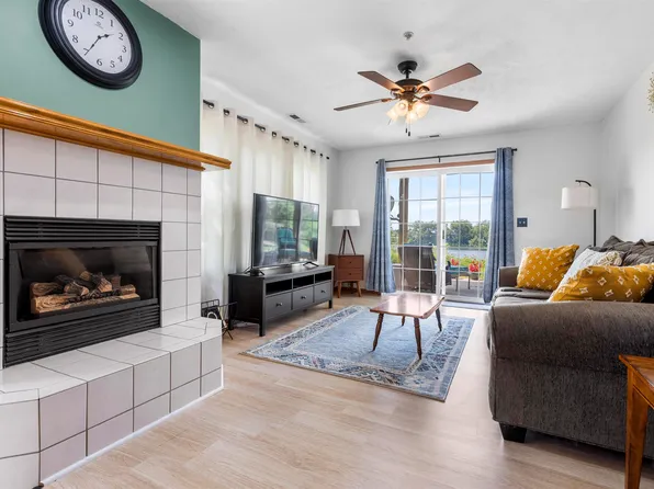 7280 N Alpine Rd APT 1, Loves Park, IL 61111