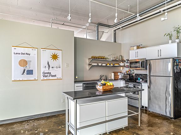 3rd image of 500 Robert St #704