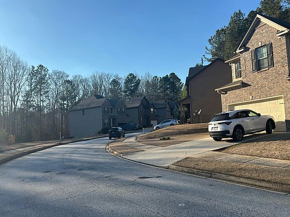 5th image of 3759 Sycamore Bnd