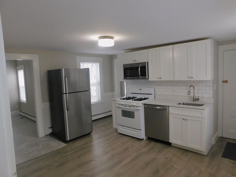 1st image of 13 Quincy St #13B