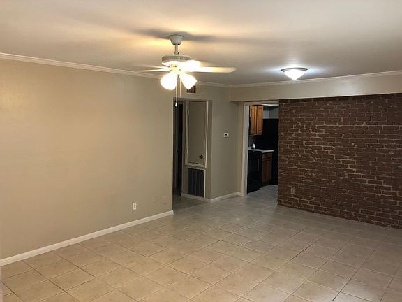 5th image of 2507 Montrose Blvd APT 32