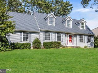 1174 Treasure Ave, Manahawkin, NJ 08050