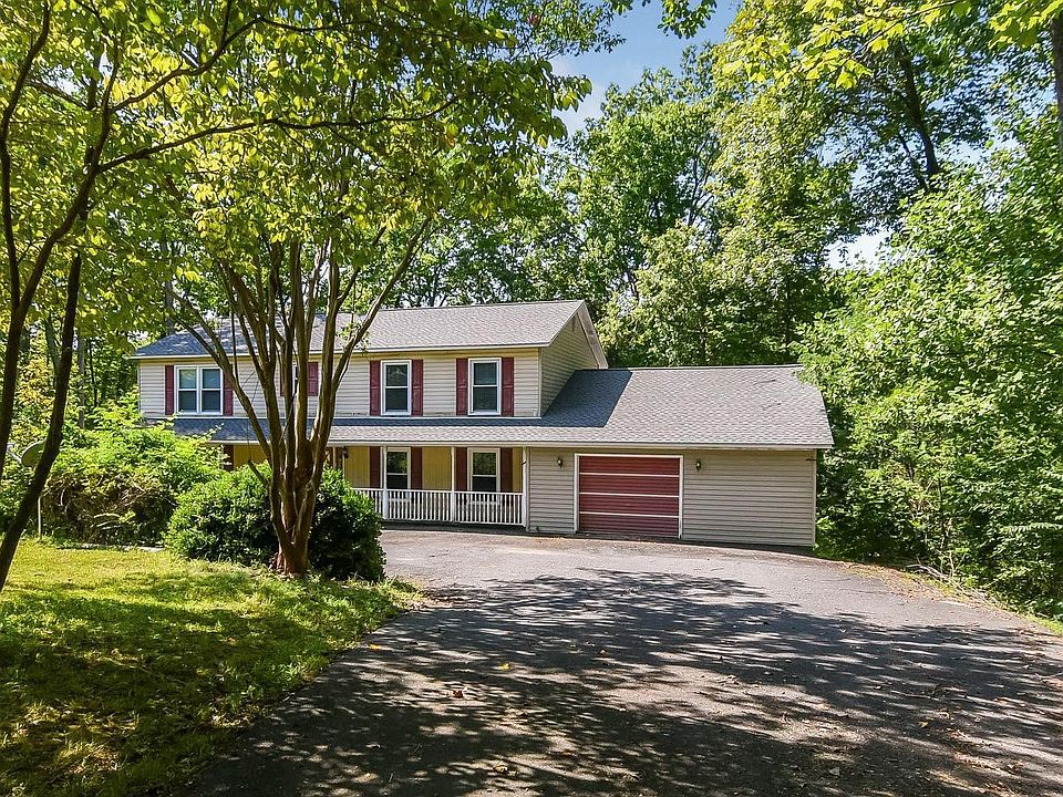 1st image of 148 Plantation Dr