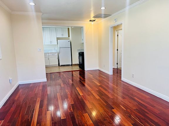 5th image of 5223 1/2 Strohm Ave