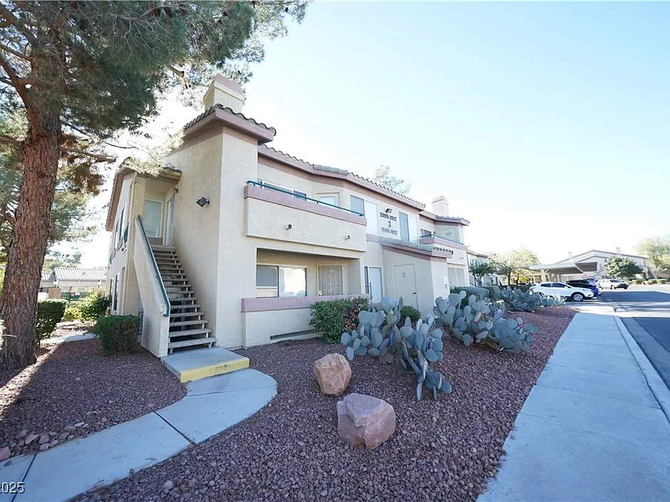 5710 E Tropicana Ave #1009