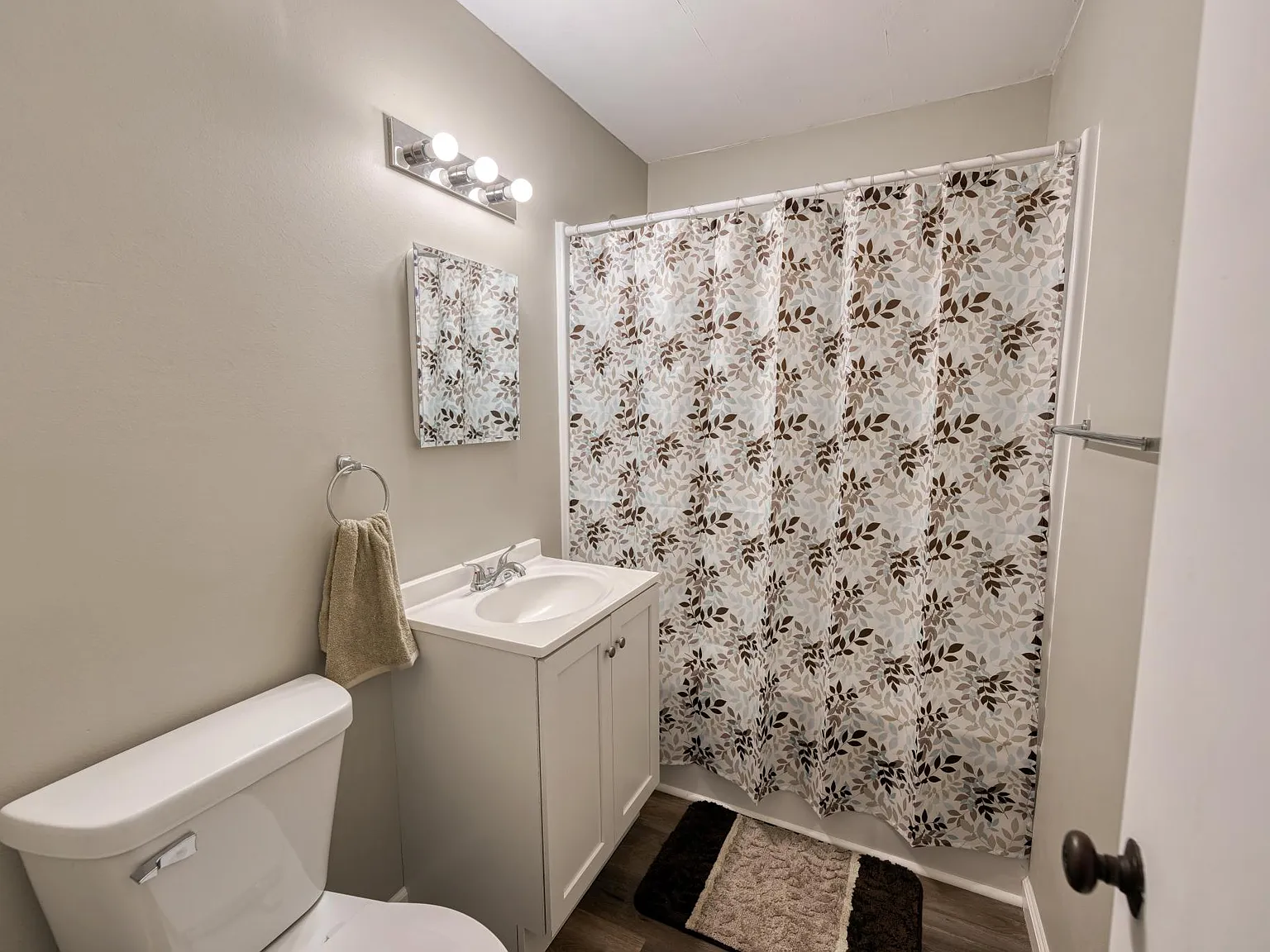 2 bed, 864 sqft, $1,150 — Photo 3