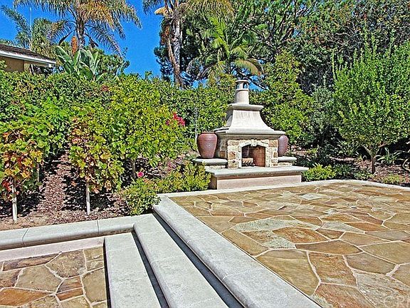 4th image of 208 Monarch Bay Dr