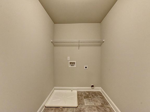 2nd image of 190 Sanctuary Dr