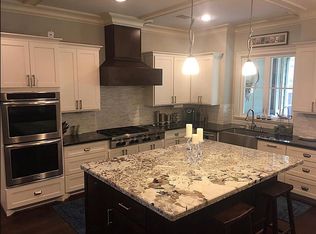 1247 Chamboard Ln, Houston, TX 77018