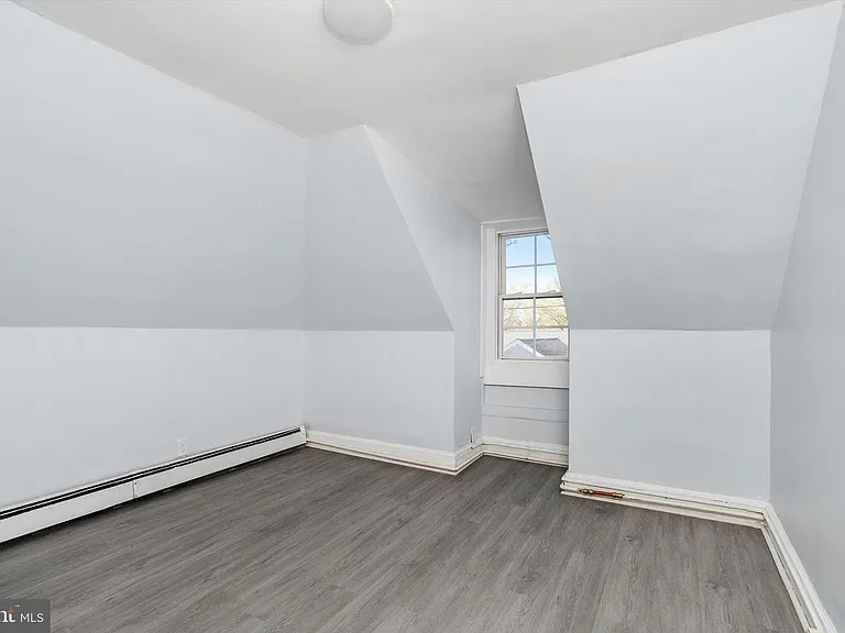 10 Lytle St #5 — Photo 6