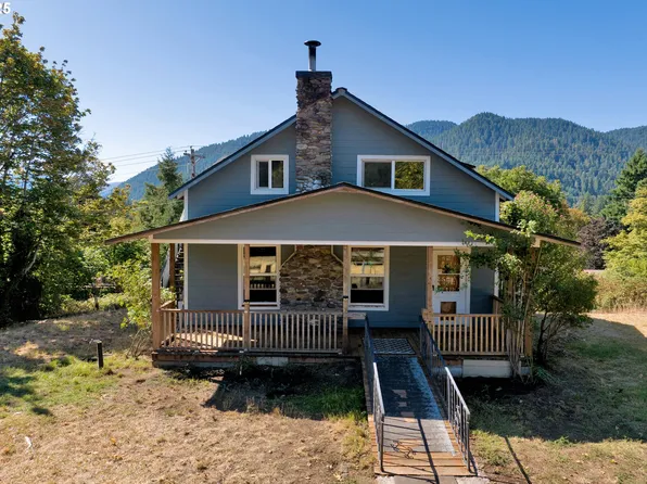 48400 Railroad Ave, Oakridge, OR 97463