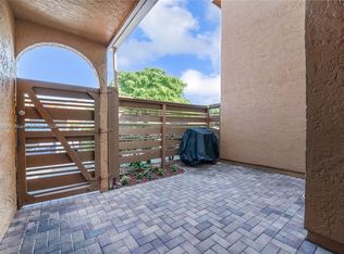 8103 NW 71st Ct, Tamarac, FL 33321