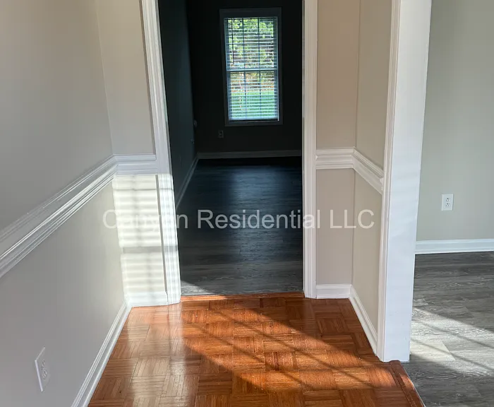 229 Lakeside Rd — Photo 8