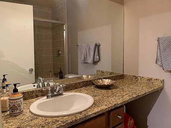 4th image of 2107 Grand Ave Unit 506