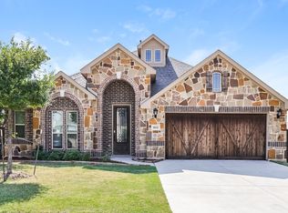 1024 English Oak Dr, Burleson, TX 76028