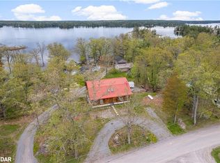 139 Hulls Rd, North Kawartha, ON K0L 2H0