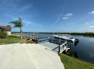 3923 Marine Pkwy, New Port Richey, FL 34652