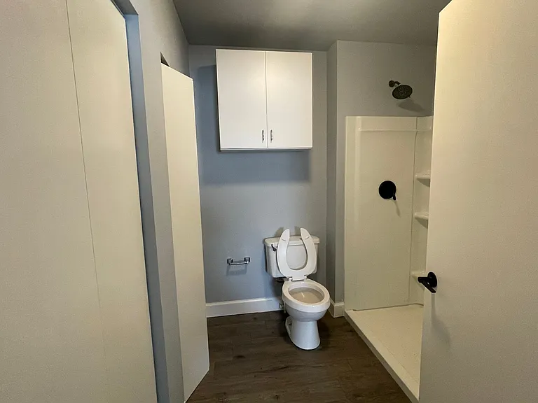 408 W Grove Ave #B — Photo 11