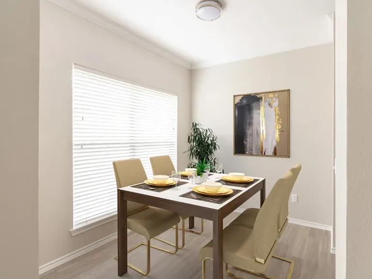 Santa Fe Ranch Apartments — Photo 16