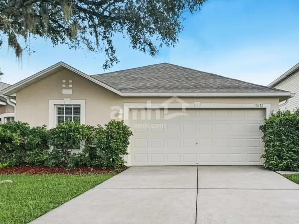 30312 Rattana Ct, Wesley Chapel, FL 33545