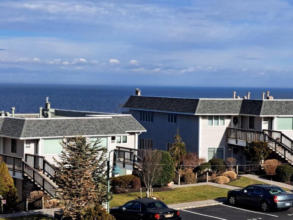 2003 Bluffs Dr S, Baiting Hollow, NY 11933 Out East