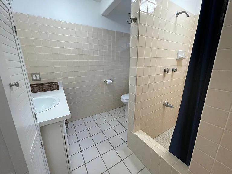 320 Hao St — Photo 13