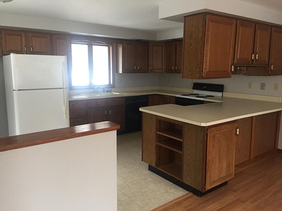 245 Cony St, Augusta, ME 04330 | Zillow