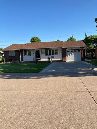 5521 Apache Rd Great Bend Ks 67530 Zillow