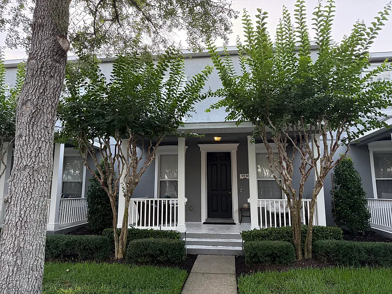 3936 Cleary Way — Photo 1