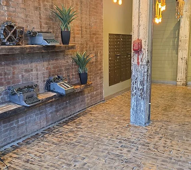 294 Graham Ave #4B — Photo 37