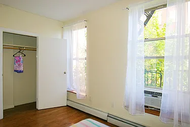 Rented by Willie Kathryn Suggs, LREB