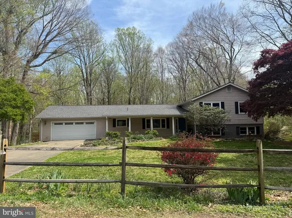 7199 Mill Run Dr, Warrenton, VA 20187