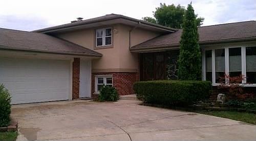1st image of 621 Honey Locust Ln