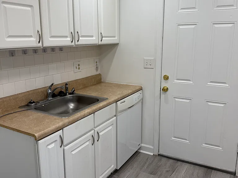 2913 Ralph Blvd — Photo 6