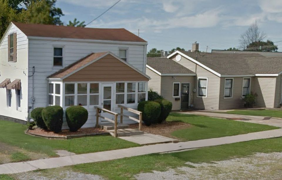 1st image of 317 E South St