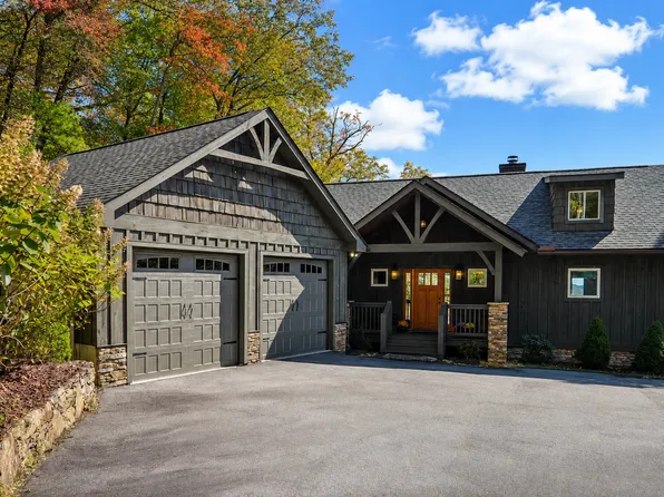 658 Continental Drive, Sapphire, NC 28774