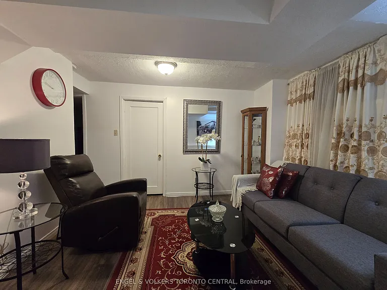 9 Shademaster Ct #BASEMENT — Photo 9
