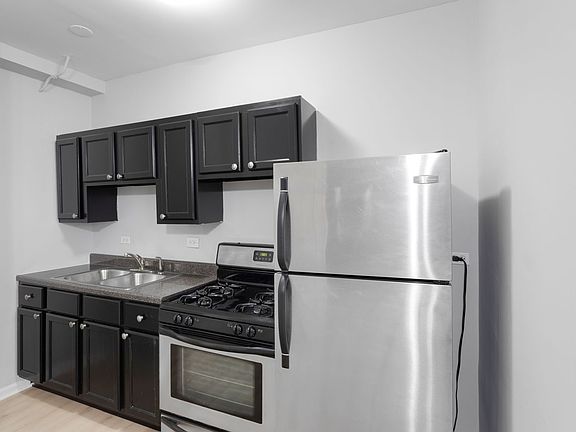 4th image of 5860 N Kenmore Ave APT 406