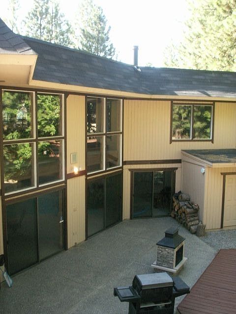 1st image of 8405 E Columbia Dr