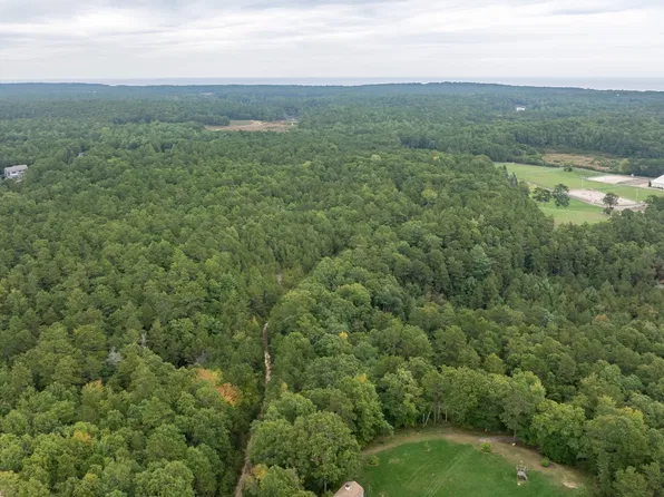 LOT 17 Seabiscuit Dr, Plymouth, MA 02360