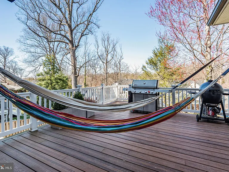 6225 Madawaska Rd — Photo 49