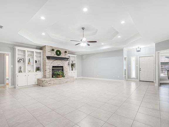 5th image of 2713 Chapel View Dr