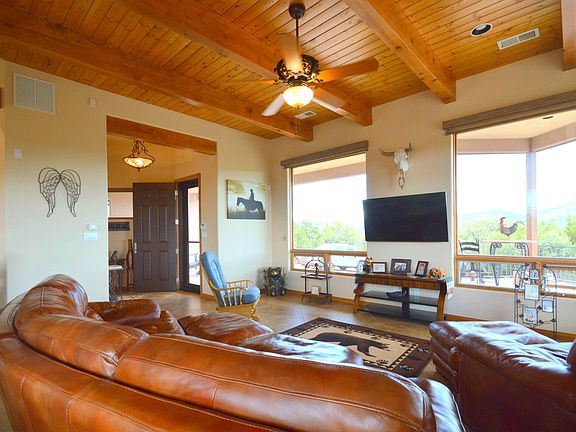 3rd image of 181 Paako Dr