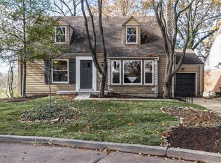 26 Cedarbrook Ln, Saint Louis, MO 63122