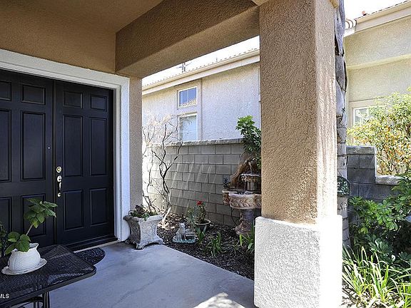 2nd image of 206 Cliffwood Dr