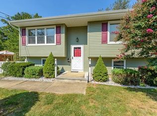 742 Front St, Dunellen, NJ 08812