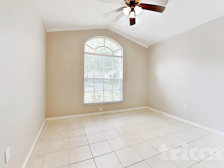 2517 Clareside Dr — Photo 16